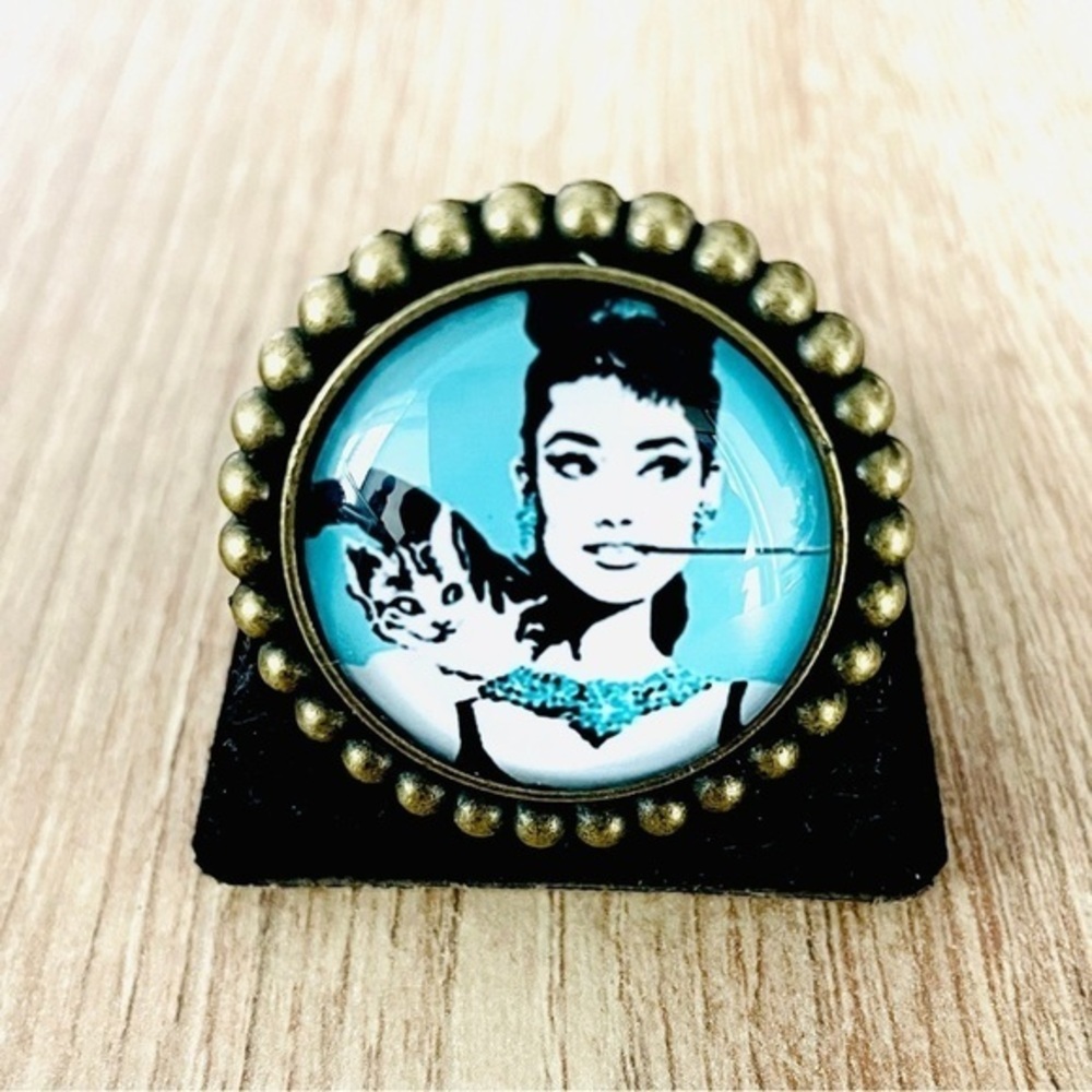 Breakfast at Tiffany’s Retro Style Adjustable Ring, Handmade, NWT